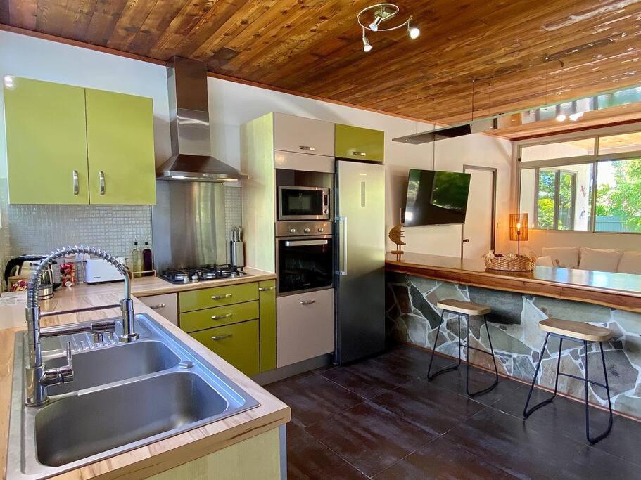 Villa Hoama Lodge Moorea Teavaro エクステリア 写真